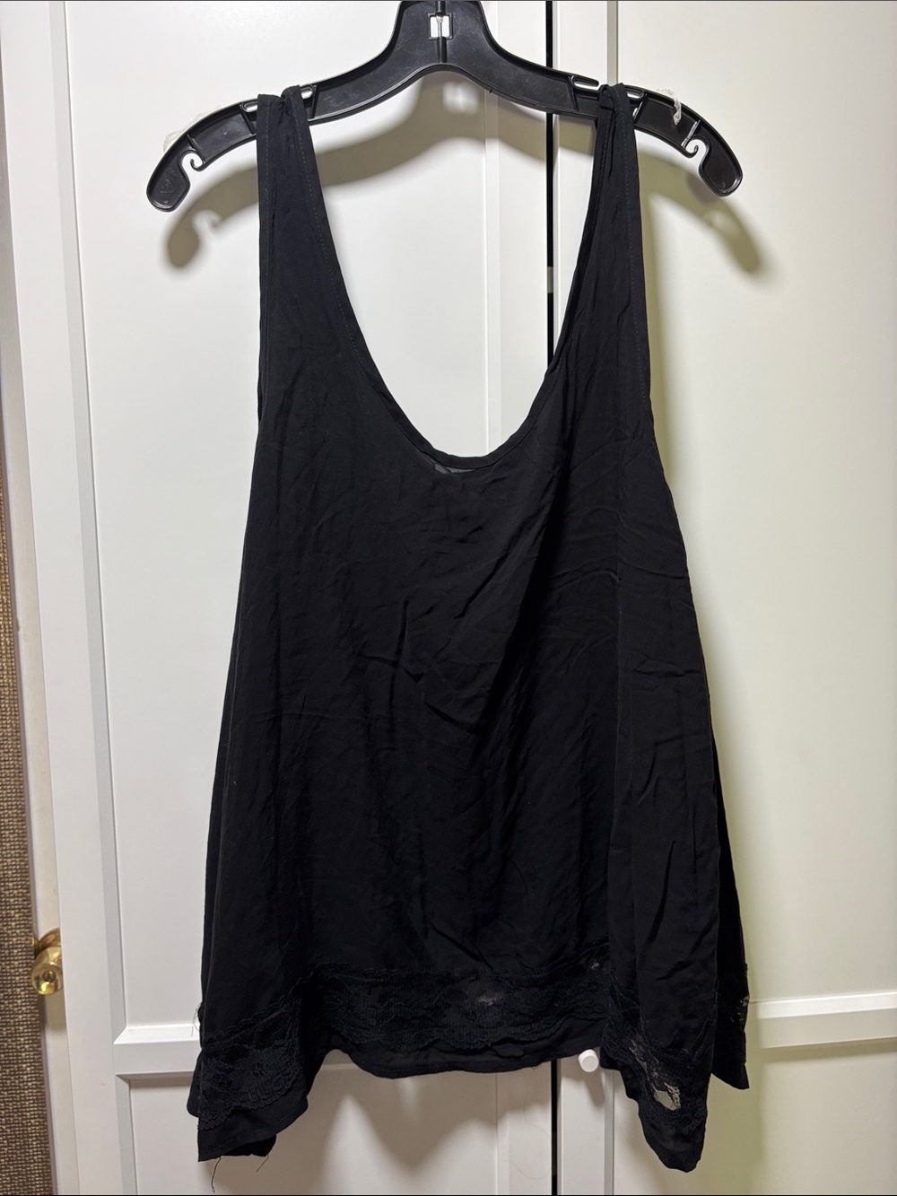 Women’s Black Lace-Hem Tank Top — Classic Scoop Neck